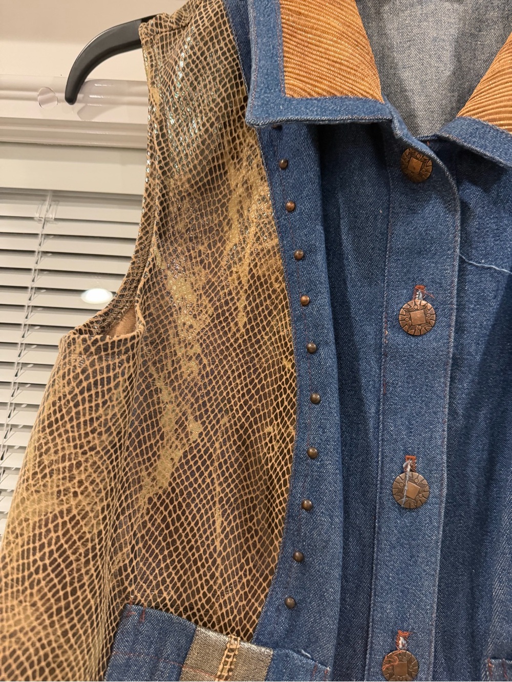 Vintage Y2k Nancy Bolen Denim & Brown Suede Snake Skin Print Vest - Picture 5 of 8